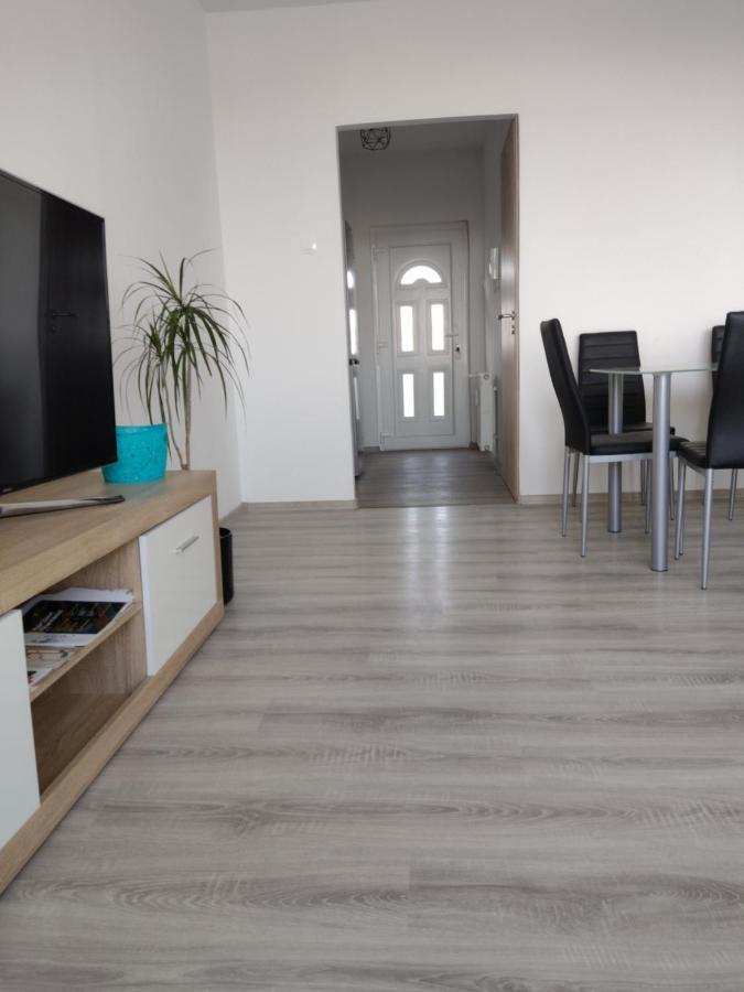 Kilato Apartman Apartment Tapolca Luaran gambar